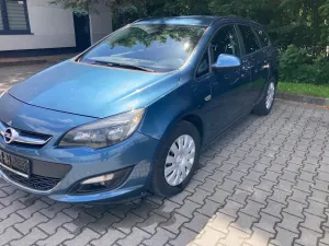 Opel Astra J 1.6 CDTI DPF ecoFLEX TourerStart/Stop Exklusiv 2015