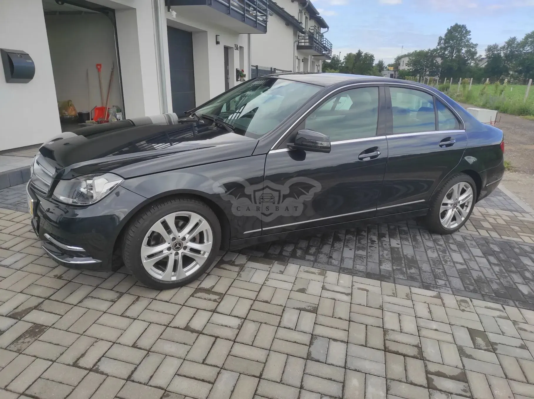 Mercedes-Benz C W204 180 CGI BlueEff Avantgarde 2012