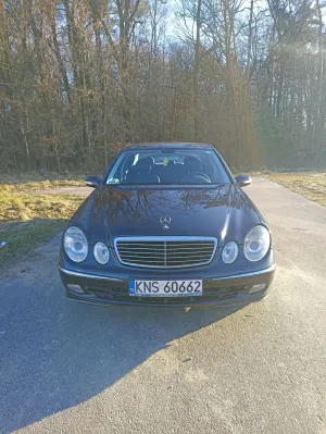Mercedes-Benz E W211 320 CDI T Avantgarde 2002