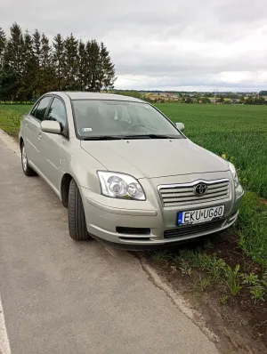 Toyota Avensis II 1.6 VVT-i Luna 2005