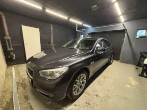 BMW 5 Series 2010