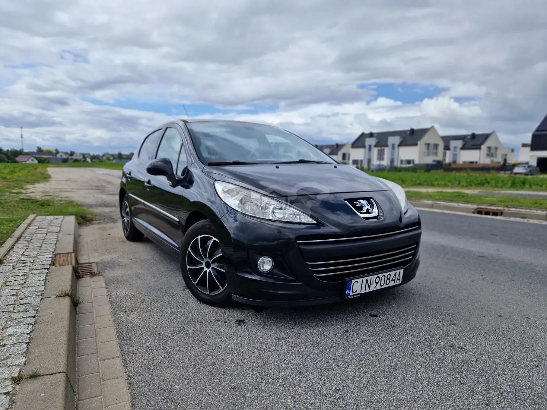 Peugeot 207 2011