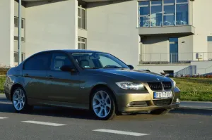BMW 3 Series E90/E91/E92/E93 318d 2006