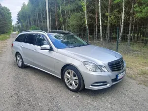 Mercedes-Benz E W212/W207 200 BlueEFFICIENCY 7G-TRONIC Elegance 2011