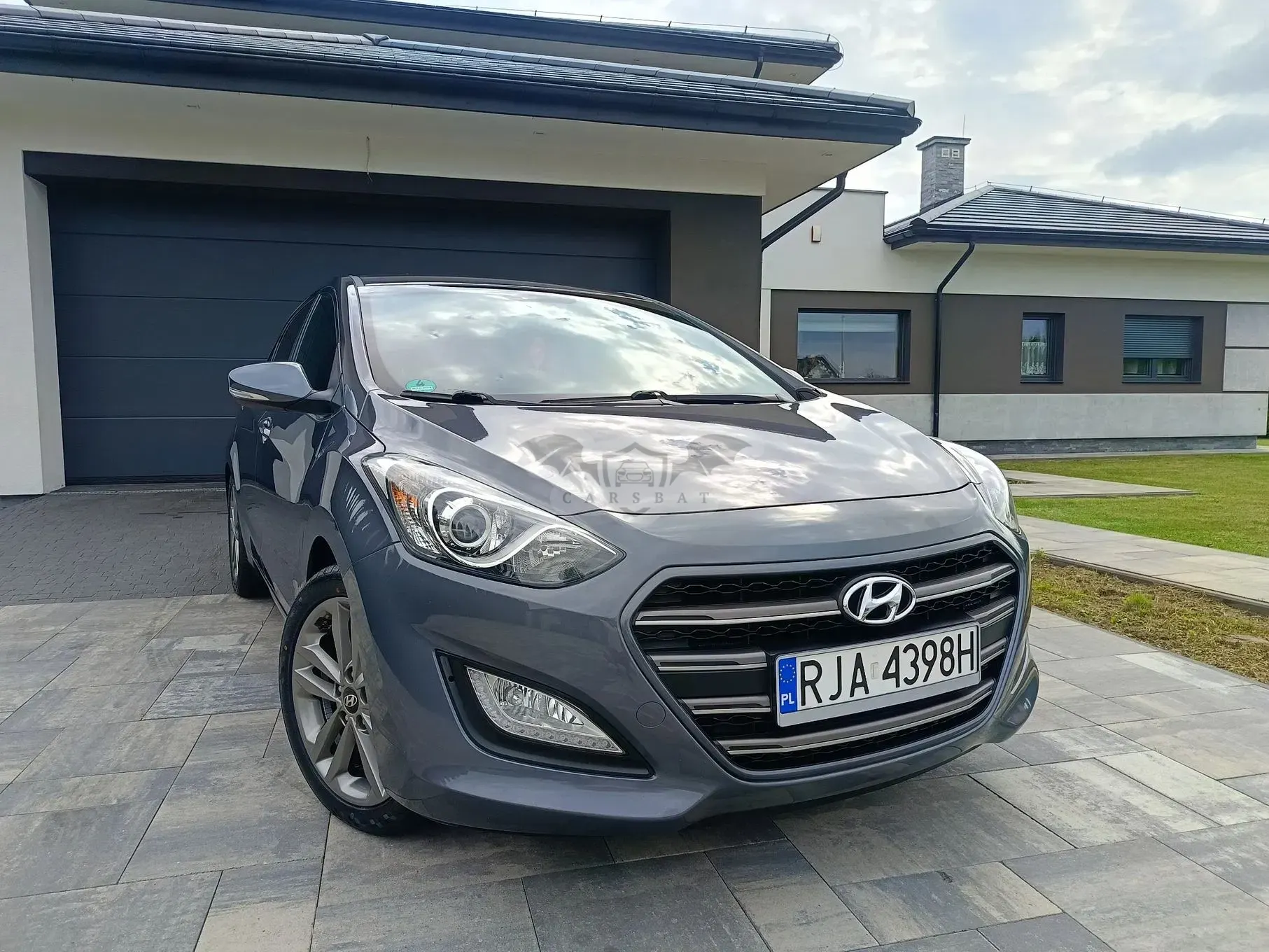 Hyundai i30 II blue 1.6 GDI YES Gold 2016