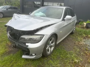 BMW 3 Series E90/E91/E92/E93 320d DPF Efficient Dynamics Edition 2011