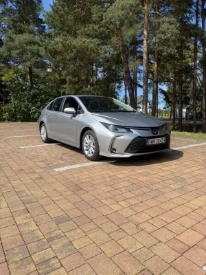 Toyota Corolla Seria E21 1.5 Comfort 2024