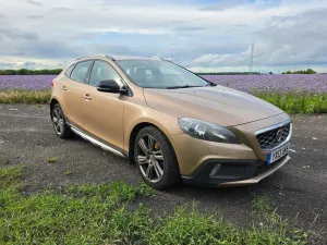 Volvo V40 D2 2013