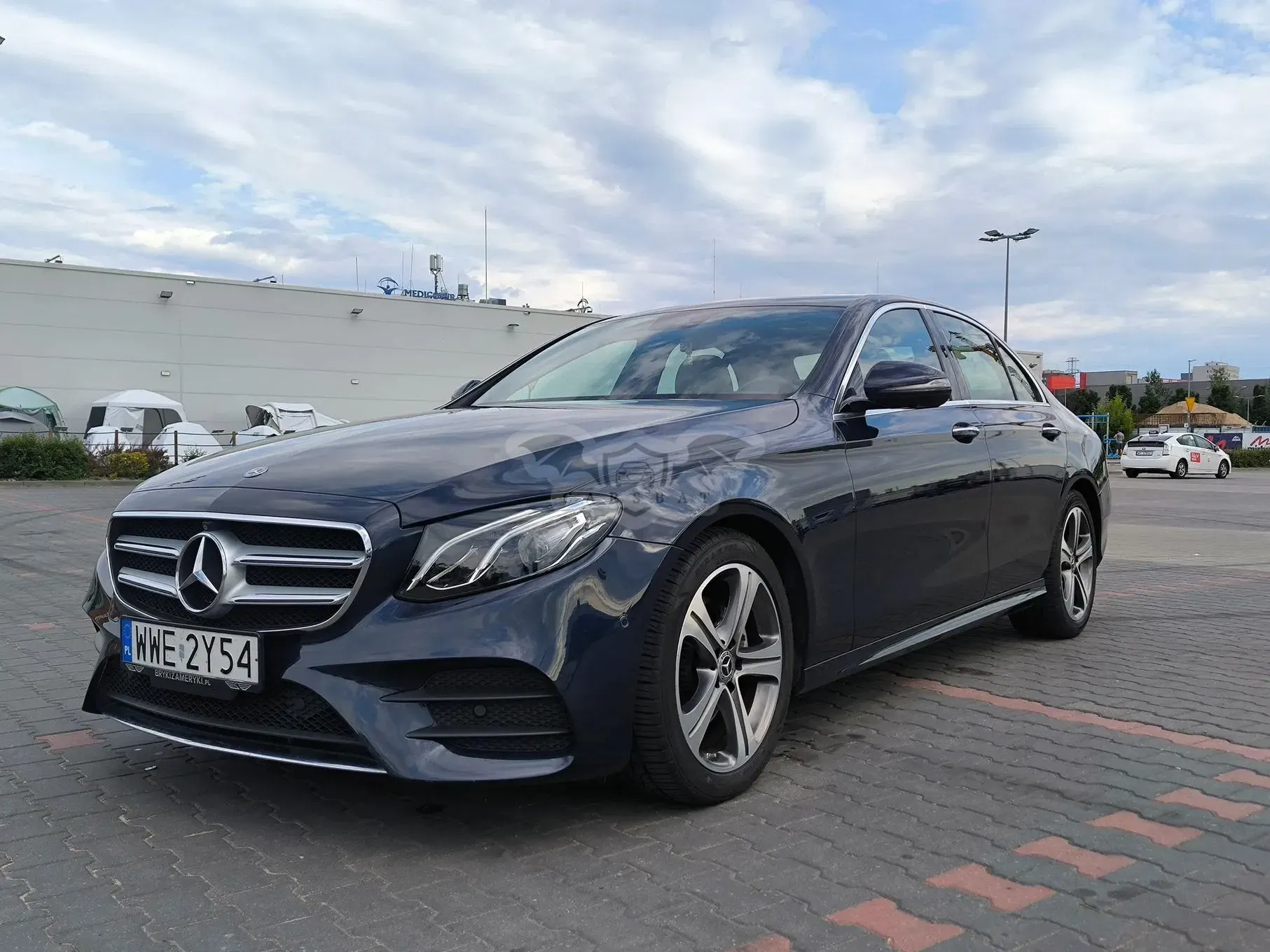 Mercedes-Benz E W213 300 9G-TRONIC 2018