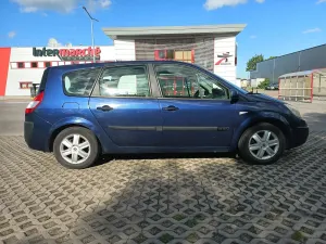 Renault Grand Scenic II 2006