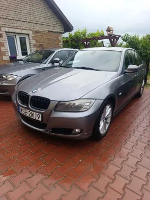 BMW 3 Series E90/E91/E92/E93 318i 2010