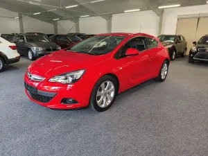 Opel Astra J 1.4 Turbo Innovation 2012