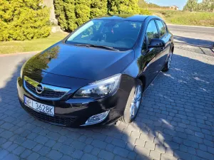 Opel Astra J 1.4 Turbo Innovation 2010
