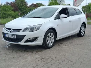 Opel Astra J 1.6 CDTI Dynamic 2015