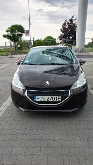 Peugeot 208 I 2012