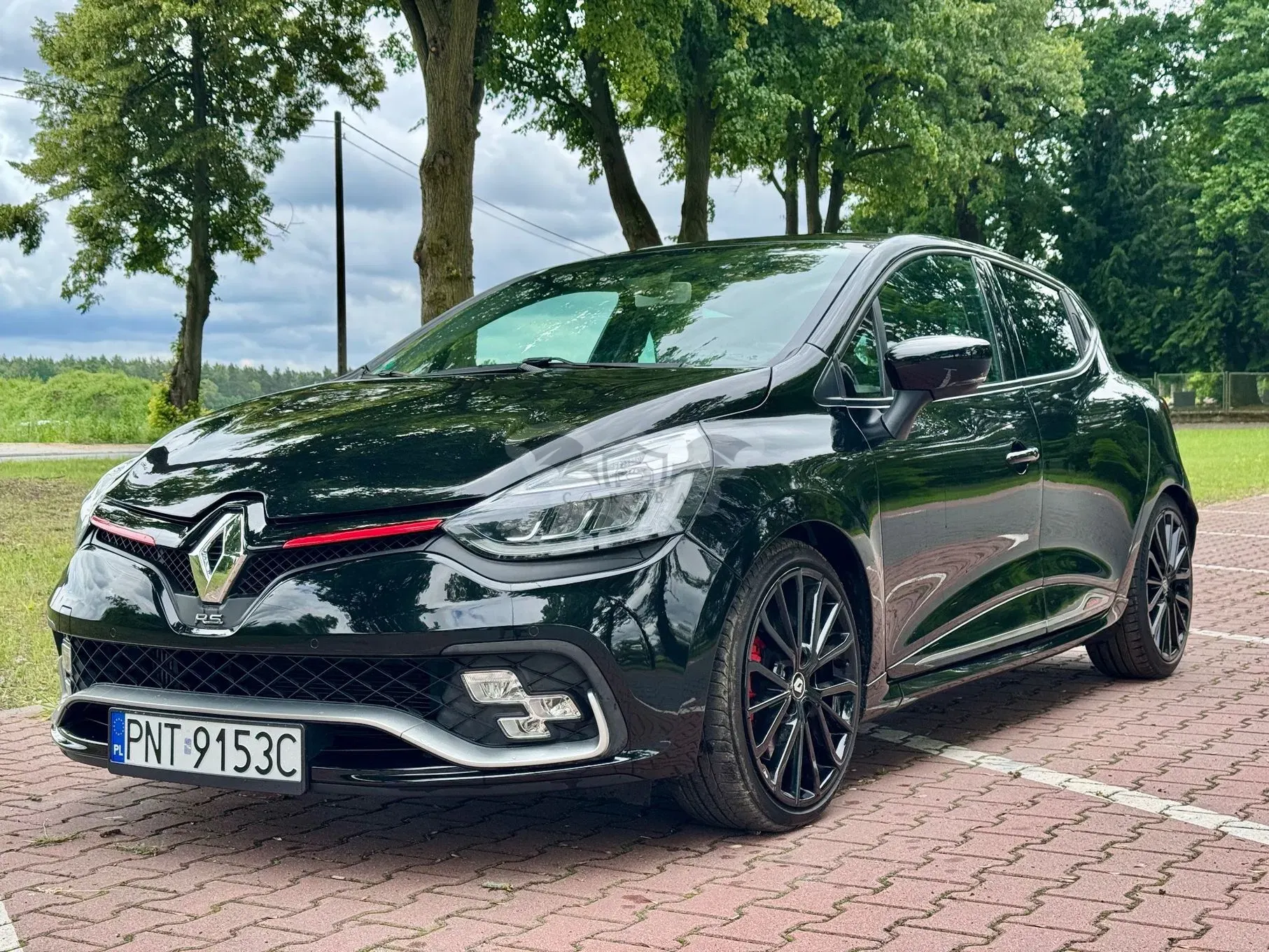 Renault Clio IV 1.6 R.S.Trophy 220 EDC 2017