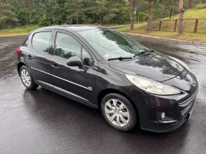 Peugeot 207 1.6 HDi Active 2011
