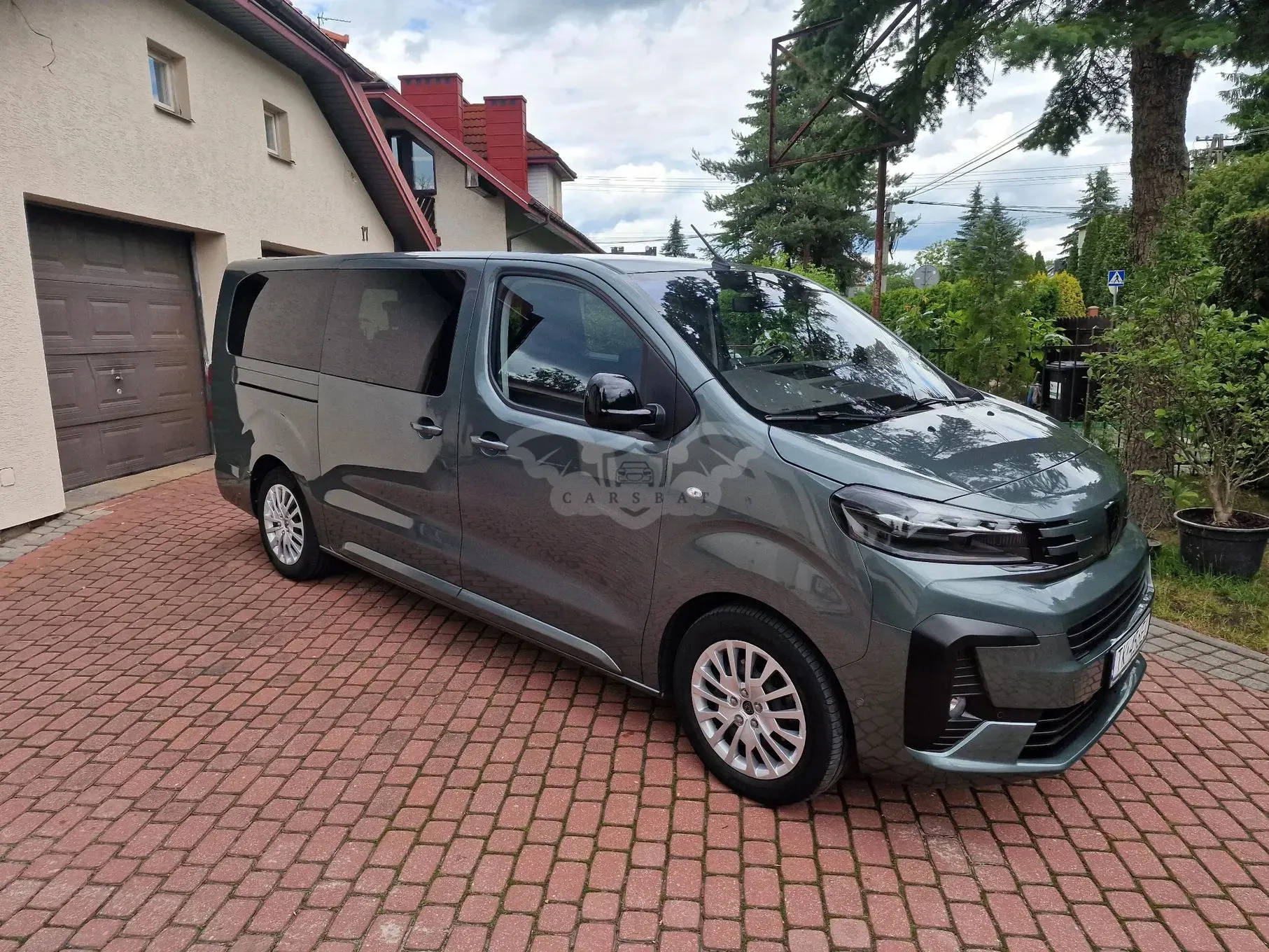 Peugeot Traveller 2.0 BlueHDi Long Business EAT8 2024