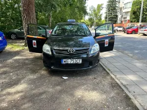 Toyota Auris I 1.33 VVT-i Life Comfort 2011
