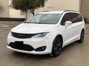Chrysler Pacifica 2019