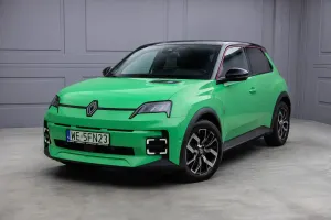 Renault 5 E-Tech 52kWh Comfort Range Techno 2025