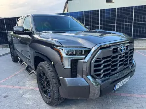 Toyota Tundra 2024