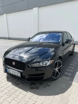 Jaguar XE S 2017