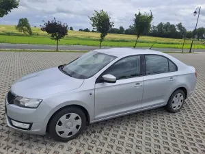 Skoda Rapid 1.2 TSI Active 2013