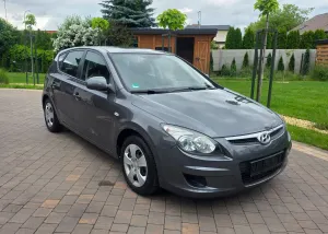 Hyundai i30 I 1.4 Base + 2009