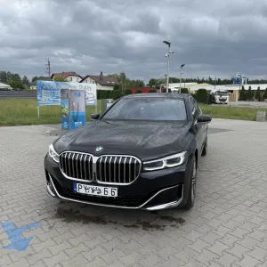 BMW 7 Series G70 740d xDrive 2019