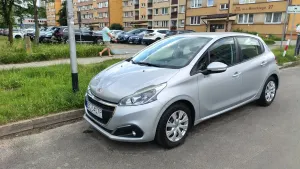 Peugeot 208 I 1.2 PureTech Active 2015