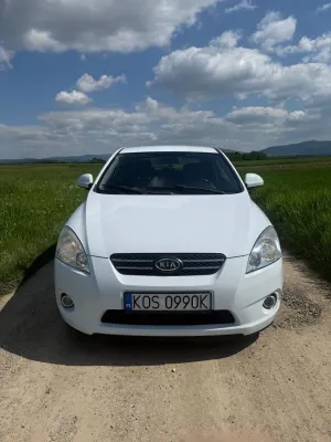Kia Ceed I 1.6 L 2009