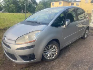Citroën C4 Picasso I 2.0 16V EGS6 Confort 2008