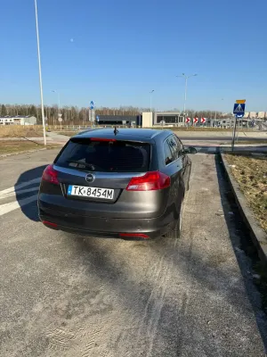 Opel Insignia A 2.0 CDTI Edition 2012