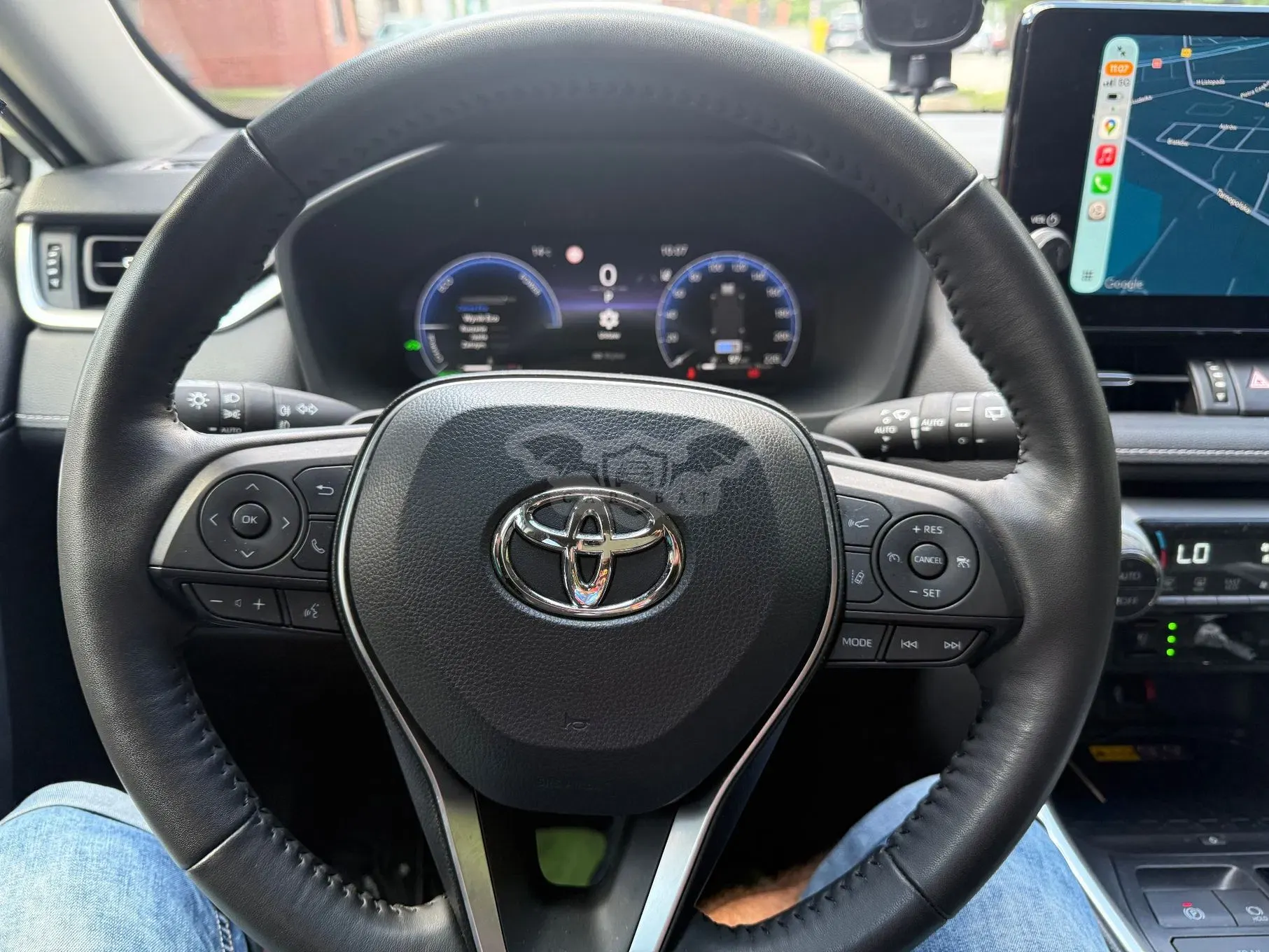 Toyota Rav4 V 2.5 Hybrid Executive 4x4 2024