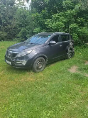 Kia Sportage III 2.0 CRDI 4WD Automatik Spirit 2015