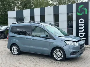 Ford Tourneo Courier 1.5 TDCi Titanium 2020