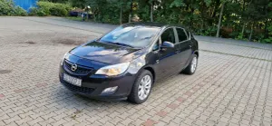Opel Astra J (2009-2019) 1.4 T Edition 150 2012