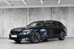 BMW 5 Series G60 2025