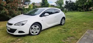 Opel Astra J 2012