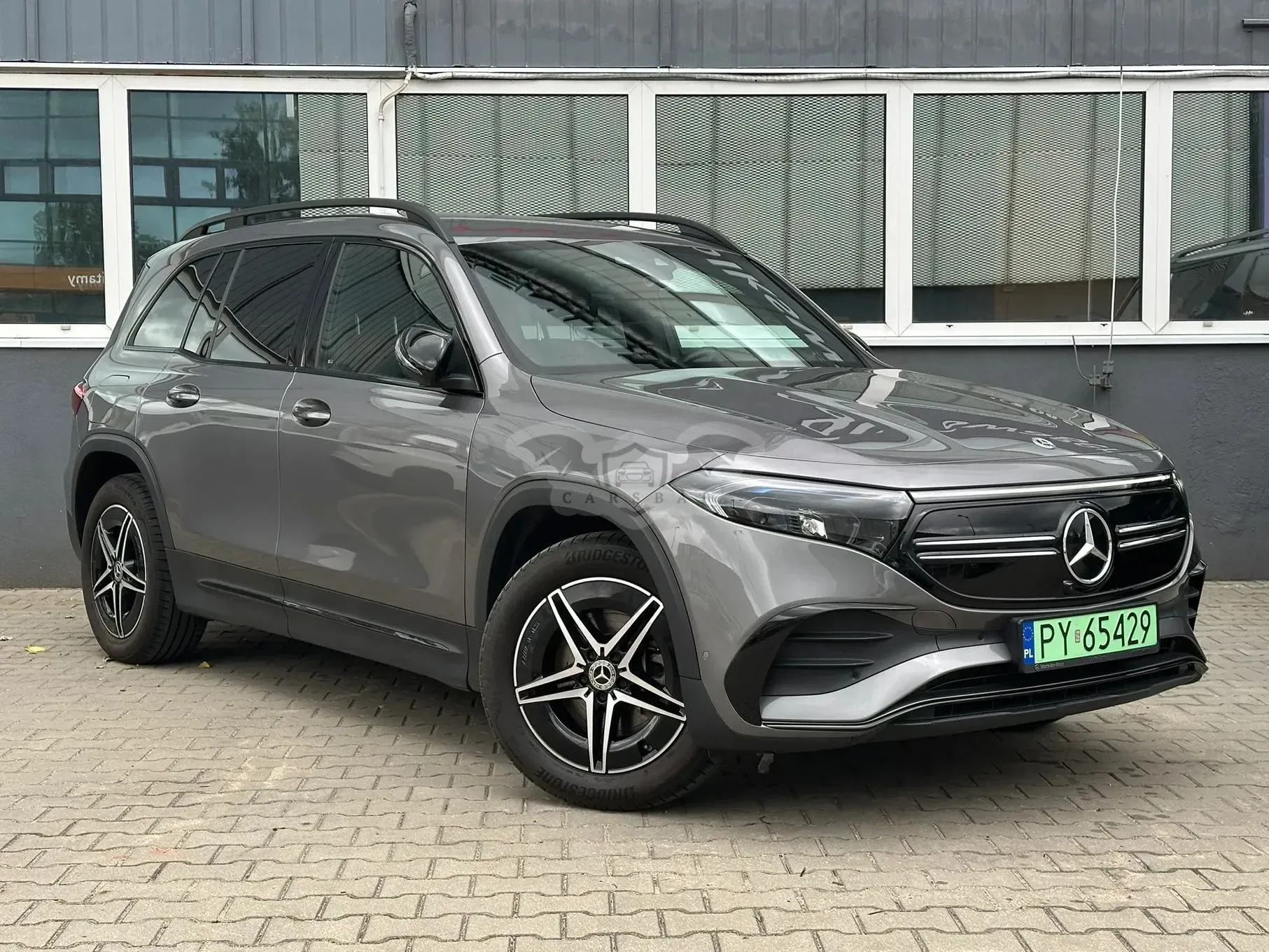 Mercedes-Benz EQB 250 66.5kWh AMG 2023