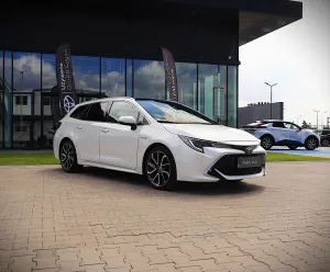 Toyota Corolla Seria E21 2020