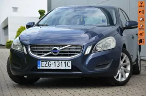 Volvo V60 I 2011