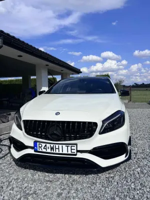 Mercedes-Benz A W176 200 7G-DCT AMG Line 2016