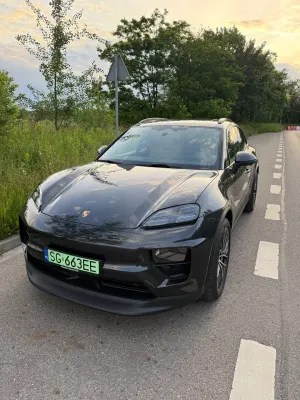 Porsche Macan II 2025