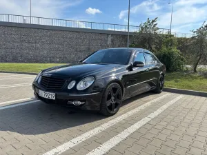Mercedes-Benz E W211 2007