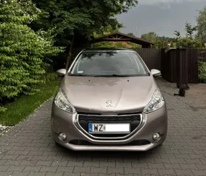 Peugeot 208 I e-HDi 115 Stop&Start Allure 2013