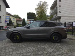 Porsche Cayenne III Platinum Edition 2022