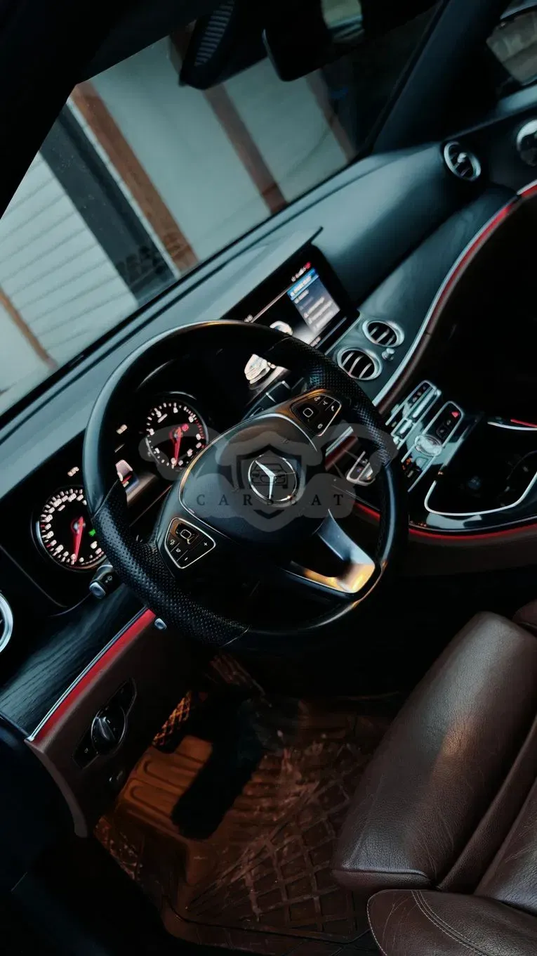 Mercedes-Benz E W213 220 d 9G-TRONIC 2017