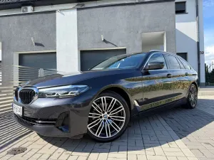 BMW 5 Series G30/G31 518d Sport Line sport 2021